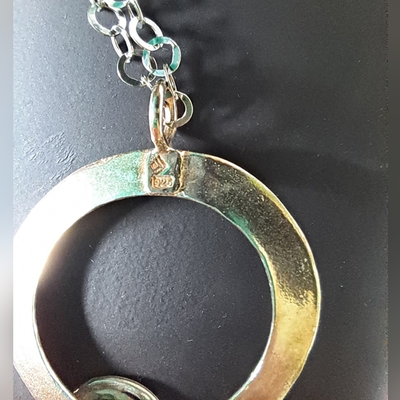 925 Israel Sterling Silver Silpada Circle Hammered Pendant Necklace - Picture 3 of 12